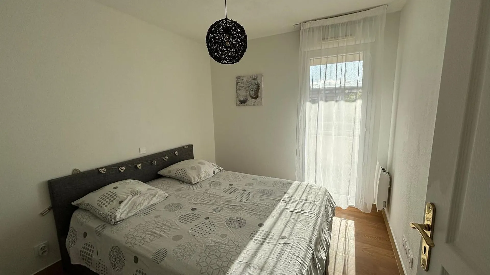 Location D'Un Superbe Appartement Avec Piscine Roquebrune-sur-Argens